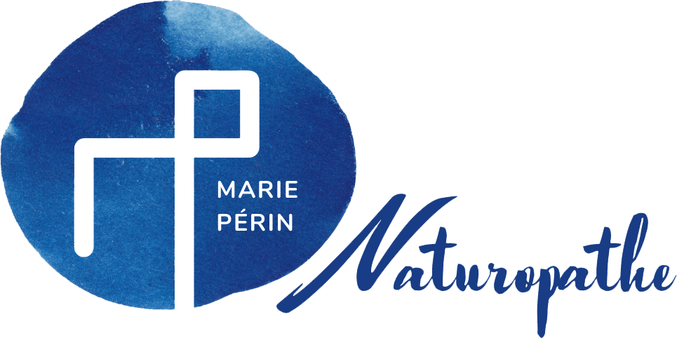 logo en cianotype sur fond bleu de Marie Perin Naturopathe